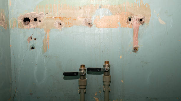 Best Emergency water damage restoration  in West Modesto, CA
